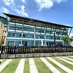 Villas do Atlântico próximo ao mar por Carpediem